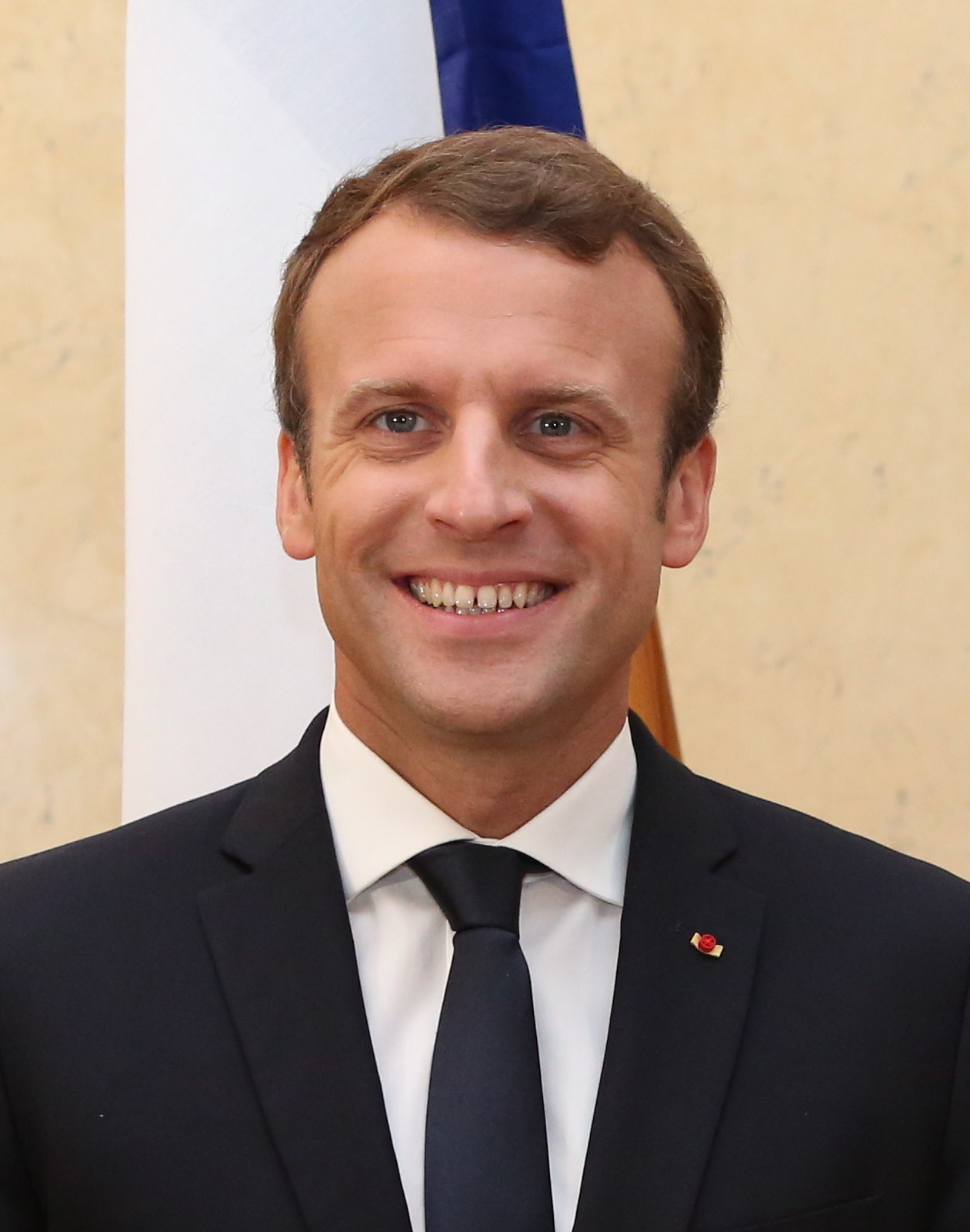Emmanuel Macron Président république française surveillance X